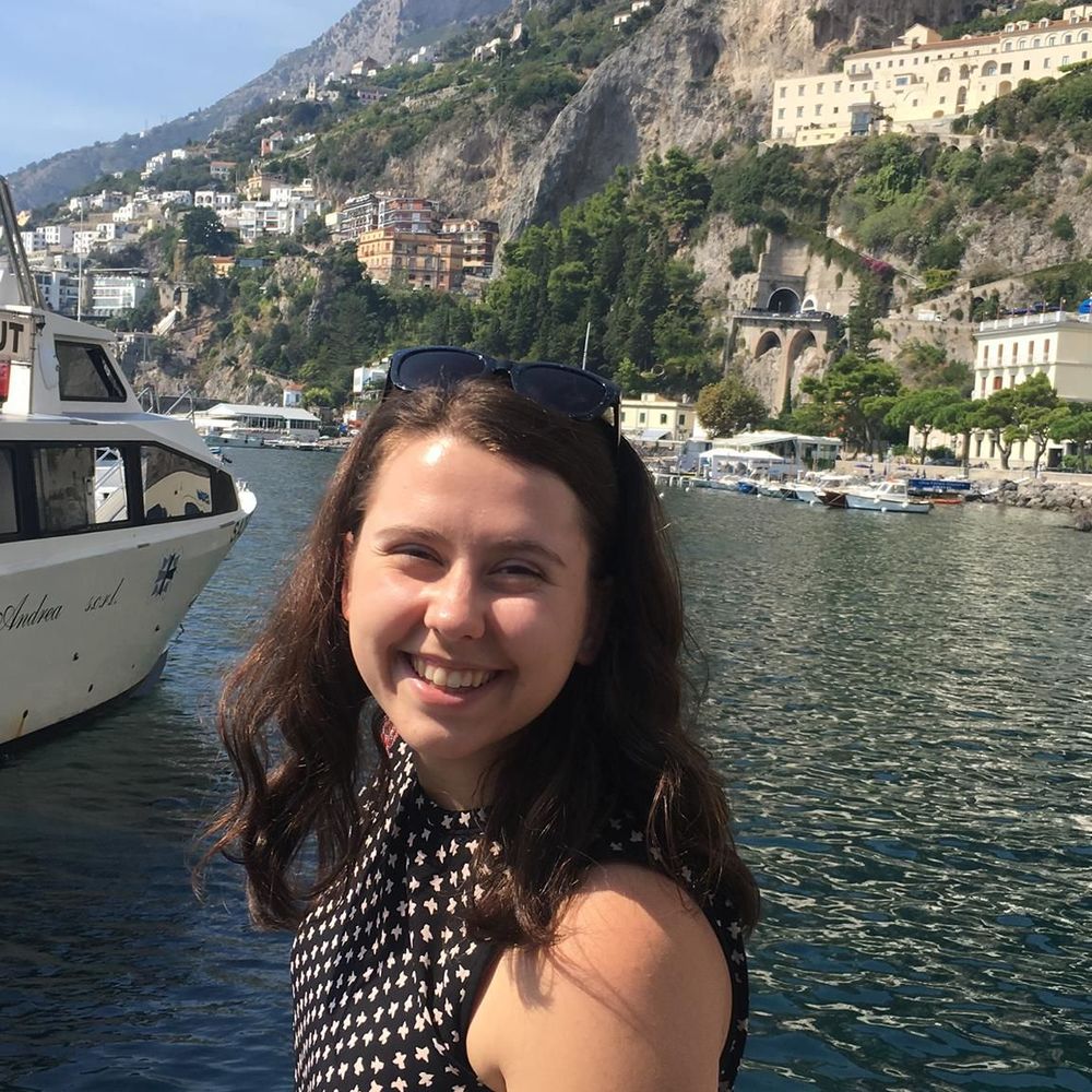 Meet your Posher, Teresa